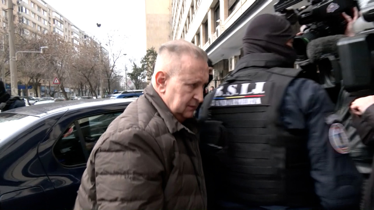 Grindeanu, despre şeful ARR prins cu 350.000 de euro în cutii de pantofi: Îmi doresc să fie nevinovat