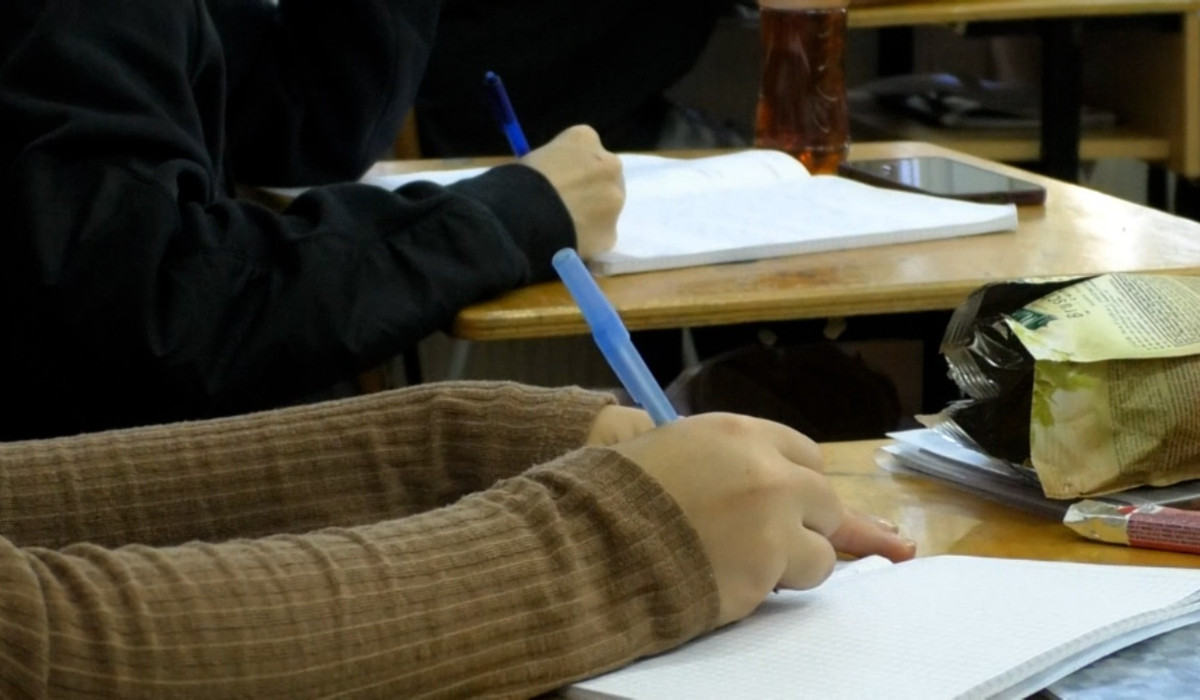 Scandal la o școală din Iași. Un părinte susține că fiul său e hărțuit pentru că nu a plătit fondul clasei