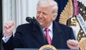Preşedintele SUA: Iran trebuie să deschidă Strâmtoarea „Trump”. Între timp, rebelii houthi au intrat în război