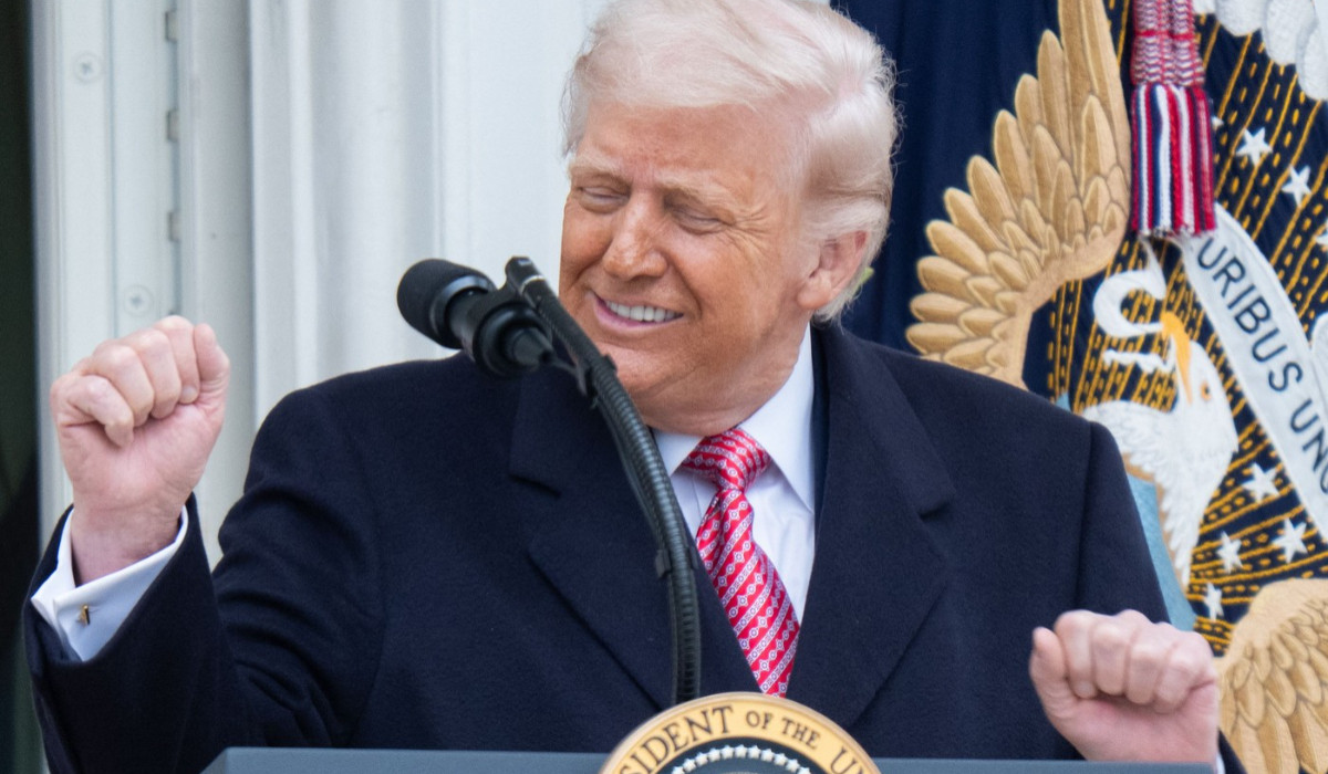 Preşedintele SUA: Iran trebuie să deschidă Strâmtoarea „Trump”. Între timp, rebelii houthi au intrat în război