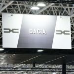 Căderea pieței auto din România: Impactul crizei politice și blocajul programului Rabla asupra Dacia