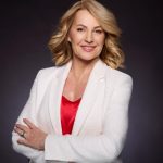 Nadia Comăneci: Revenirea unei Legende pentru a Inspira Viitoarele Generații de Campioni