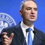 Strategia Guvernului: Scăderea Deficitului Bugetar la 22 Miliarde de Lei și Implicațiile Sale pentru România