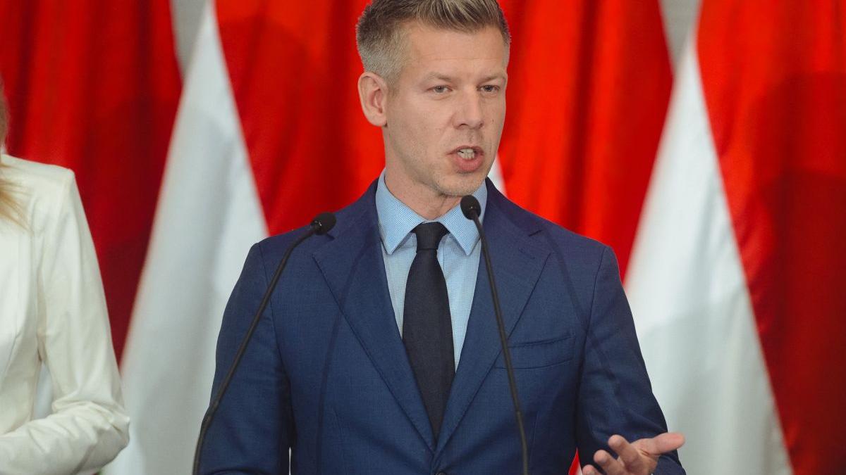 Strategii Diplomatice: Noul Premier Ungar, Péter Magyar, și Inițiativa de Dialog cu Zelenski