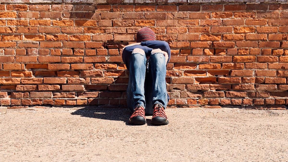 Bătaia din școlile românești: O privire detaliată asupra violenței și soluțiilor necesare