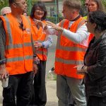 Cuba Gooding Jr. la Clinica de Psihiatrie Pediatrică Obregia: O Privire Asupra Impactului Culturii și Altruismului în Sănătatea Mintală