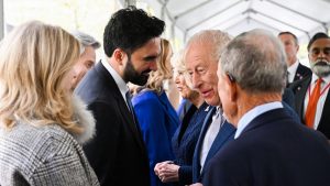Cererea Primarului New York-ului: Un Diamant de Revenit în Istoria Indiei