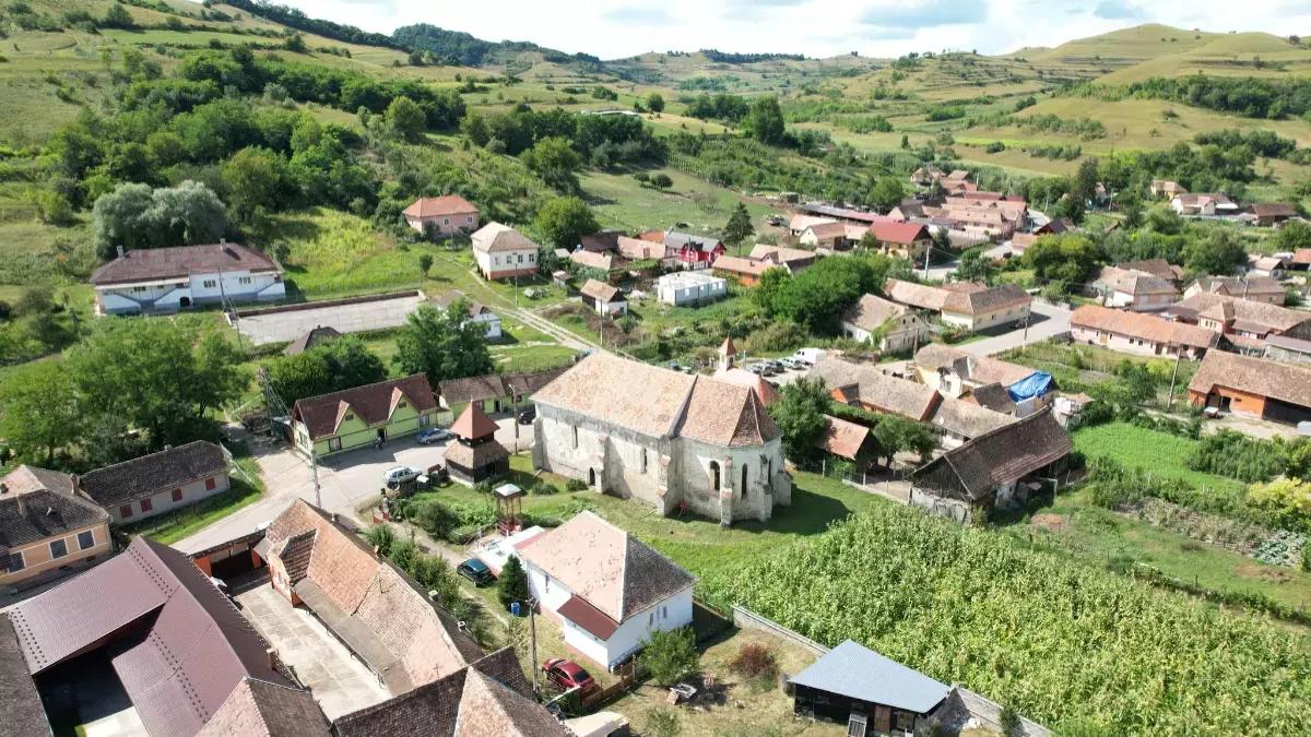 Bijuteria Ascunsă a Transilvaniei: Tezaur Antic și Fresce Medievale în Inima Sibiului