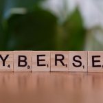 Importanța Securității Cibernetice: Cum Ne Protejăm de Amenințările Online