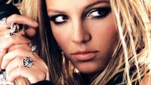 Britney Spears: O nouă provocare în viața unei icoane a muzicii pop – Conducerea sub influența alcoolului și a drogurilor