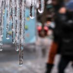 România îngheață de 1 Mai: Recorduri istorice de frig și blocajul atmosferic Omega