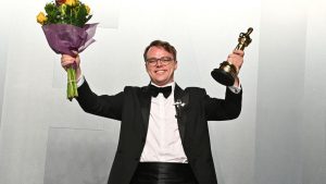 Pierdere simbolică: Regizorul filmului anti-Putin își pierde Oscarul în circumstanțe neobișnuite