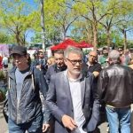 Atacuri simbolice și dezvăluiri politice: Contextul incidentului cu făina din Franța
