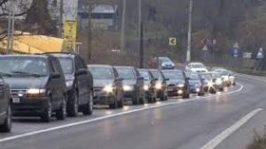 Aglomerația de la sfârșitul minivacanței de 1 Mai: Cauze, Implicații și Perspective