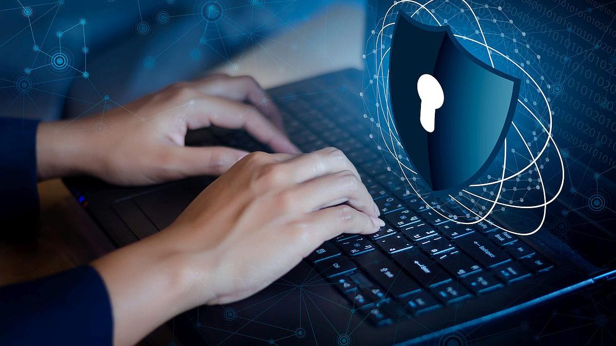 Starlink, soluția ilegală pentru accesul la internet în Iran: O analiză profundă a provocărilor și implicațiilor