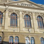 Analiza Universităților din România în 2025: Clasamente și Implicații pentru Viitor