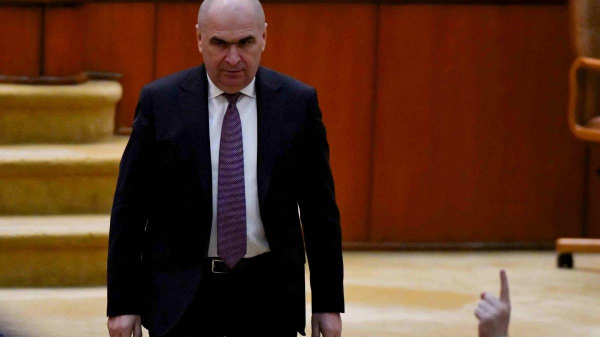 Moțiunea de cenzură cu numărul 52: O analiză profundă a contextului politic românesc