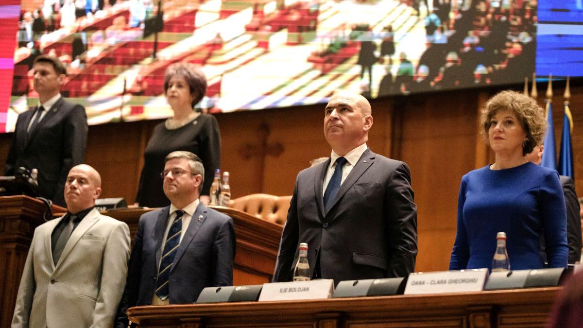 Demisia Guvernului Bolojan: Context, Implicații și Viitorul Politic al României