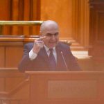 Demisia lui Ilie Bolojan: Un Nou Capitol în Politica PNL și Provocările Viitoare
