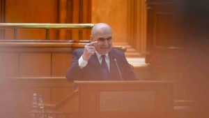 Demisia lui Ilie Bolojan: Un Nou Capitol în Politica PNL și Provocările Viitoare