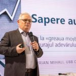 Pactul cu Diavolul Tehnologiei: O Analiză a Consimțământului Social pentru Lenea Minții și a Inimilor Noastre