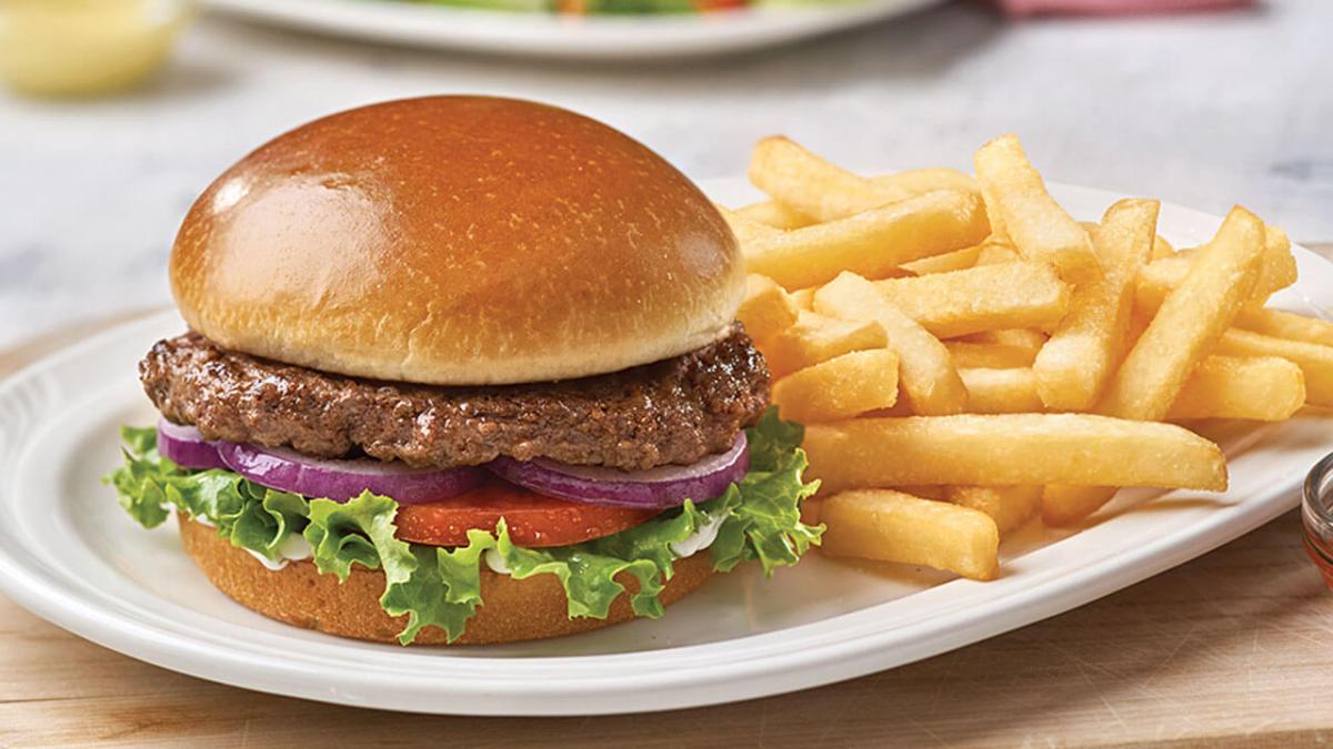 Fast-food-ul și obiceiurile alimentare: Analiza comportamentului nostru alimentar prin prisma expertizei Mihaelei Bilic