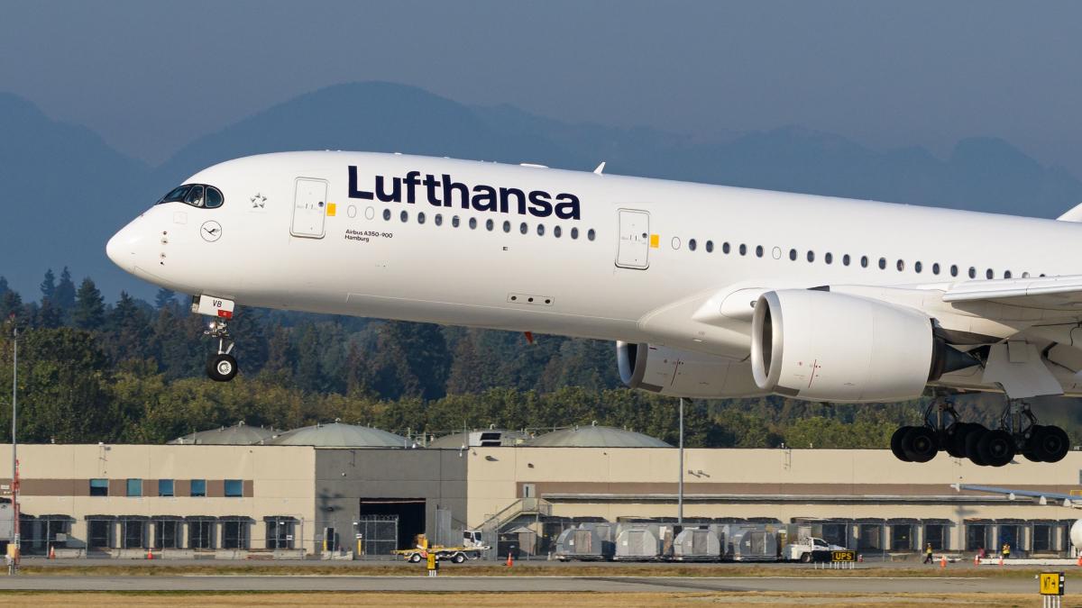 Lufthansa și gestionarea riscurilor: Compensarea pierderilor cauzate de anularea zborurilor în zonele de conflict