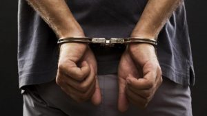 Român acuzat de fraude bancare riscă 30 de ani de închisoare după extrădarea în Statele Unite: O privire detaliată asupra cazului și implicațiile sale