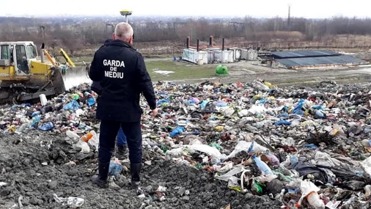 Groapa de gunoi de la Vidra: O criză ecologică în pragul exploziei