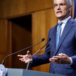 Dragoș Pîslaru și Viitorul Guvernului României: O Analisă a Schimbărilor Politice și Rolului lui Ilie Bolojan