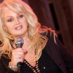Starea de Urgență în Muzică: Impactul Comelor asupra Legendelor Muzicale – Cazul Bonnie Tyler