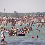 Noi reguli pe litoral: O schimbare necesară pentru protecția turiștilor și a mediului