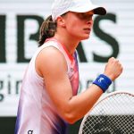 Iga Swiatek: Calificare cu Emoții la Roma – O Analiză Detaliată a Parcursului său în Circuitul WTA