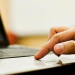 Explorarea Semnificației Cuvântului „Vehement”: O Analiză Lingvistică și Culturală