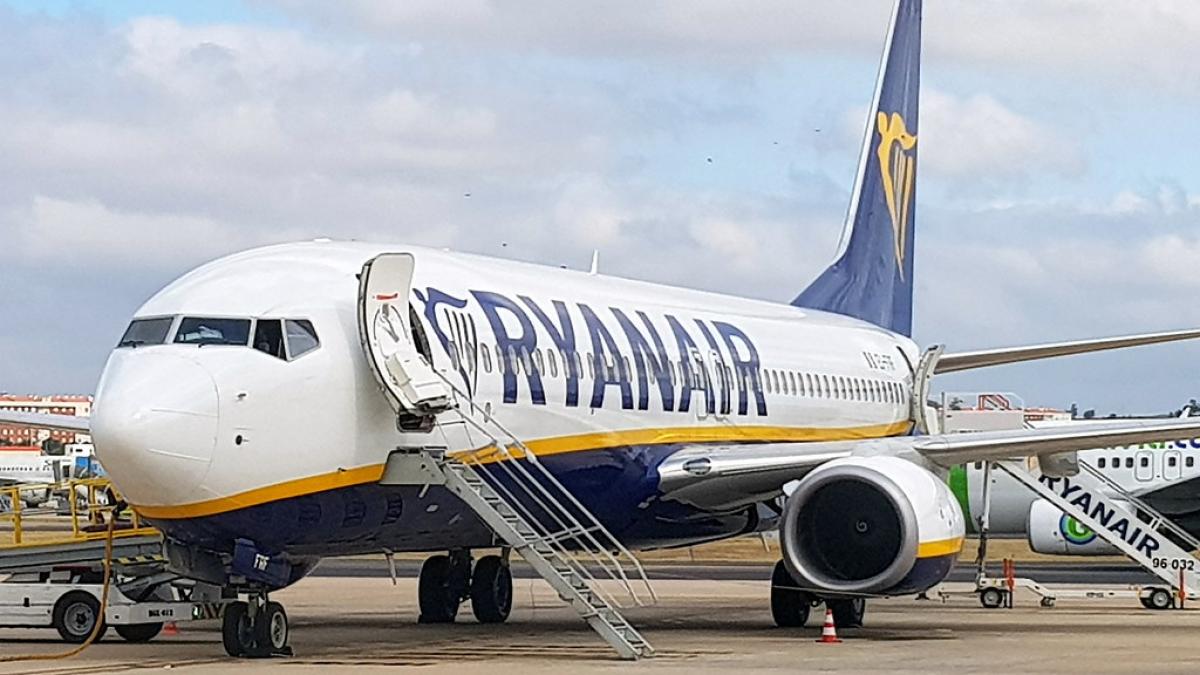 Zboruri deviate din cauza consumului de alcool: O provocare pentru industria aeronautică și soluții radicale