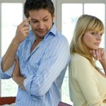 Gravitatea infidelității în relații: O analiză profundă a impactului emoțional și social