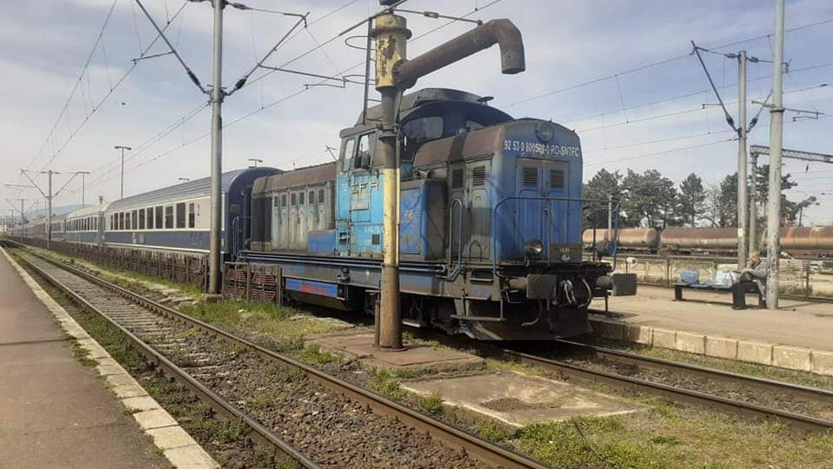 Accident feroviar în Argeș: O mașină lovită de tren și implicațiile tragediei