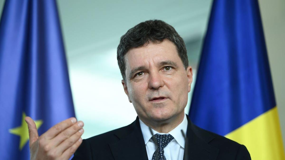 România între UE, NATO și SUA: Provocările și Perspectivele Strategice ale Președintelui Nicușor Dan