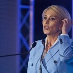 Tensiuni în Politica Românească: Raluca Turcan și Provocarea Demisiei lui Bolojan