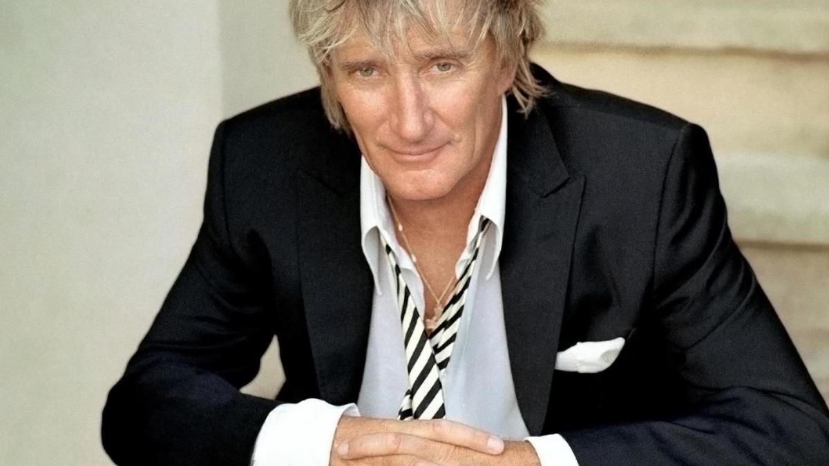 Ironia și Politica: Rod Stewart și Reacțiile la Glumele Regelui Charles în Contextul American
