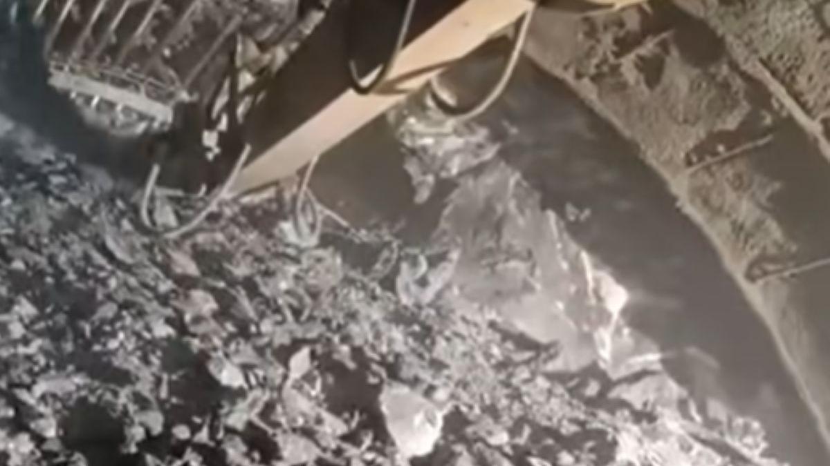Autostrada Sibiu-Pitești: Un Salt Semnificativ în Infrastructura României prin Finalizarea Galei Tunelului Robești