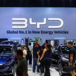 China: Lider global în vânzările de mașini electrice și provocarea pentru Tesla