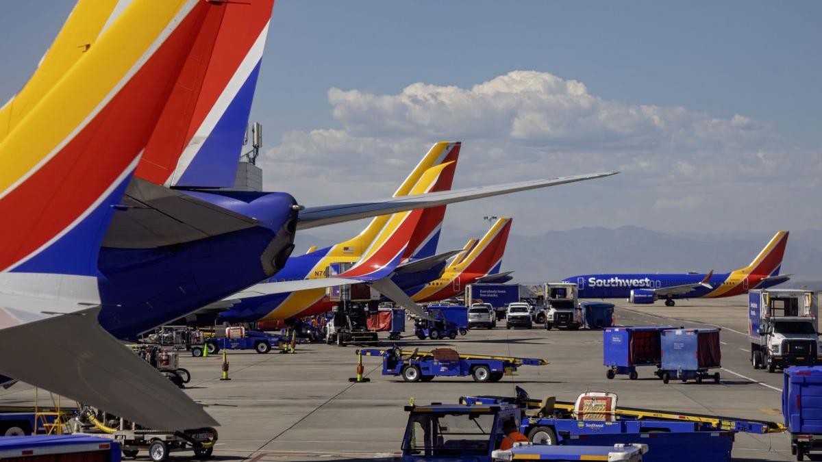 Tragedia de pe aeroportul din Denver: O analiză profundă a circumstanțelor și implicațiilor unui incident tragic