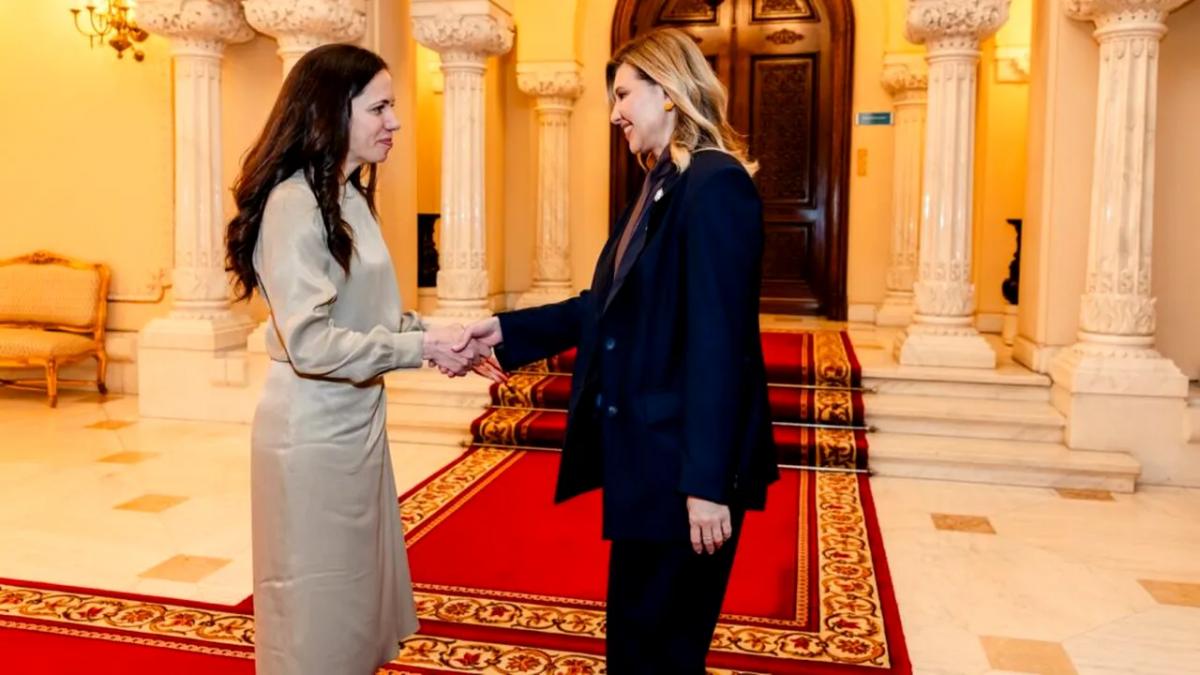 Întâlnirea emoționantă dintre primele doamne: un simbol al solidarității în vremuri dificile