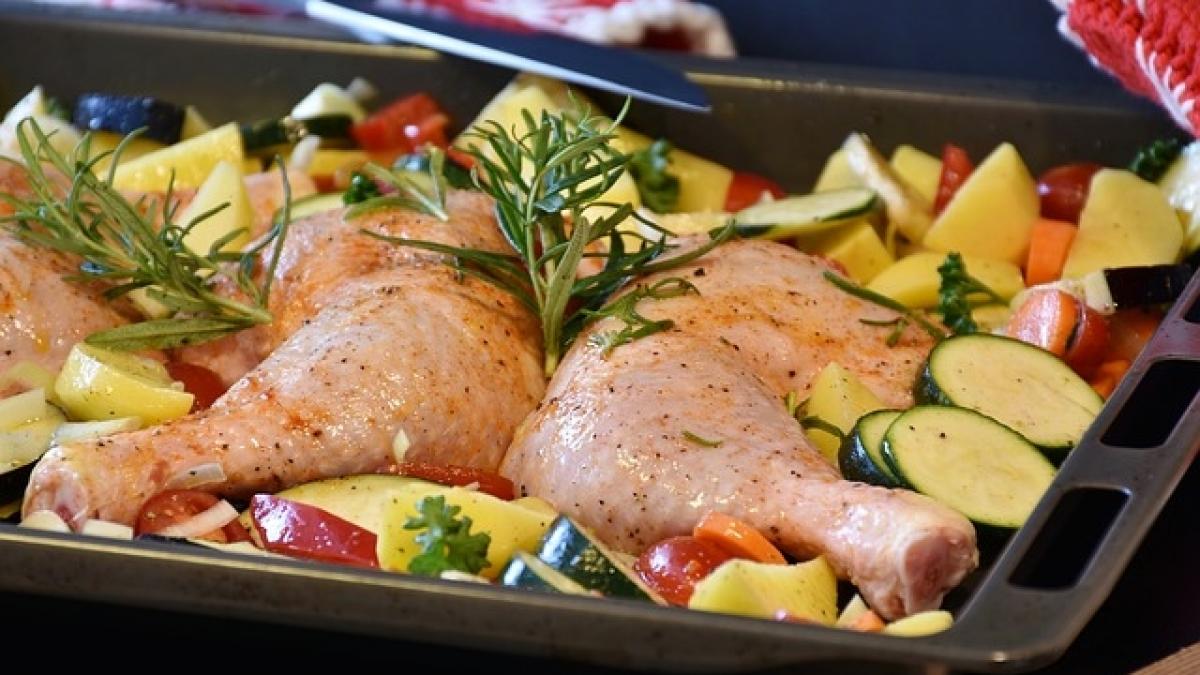 Secretul puiului perfect: Trucuri esențiale pentru a obține frăgezimea și suculența ideală