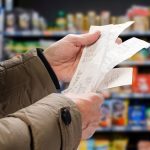 România în criză economică: Impactul scăderii consumului, prăbușirea industriei și revoluția AI-ului pe piața muncii