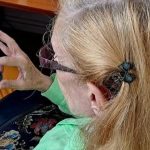 Provocările Seniorilor Români în Era Tehnologiei: Un Studiu asupra Ritmului Rapid de Schimbare