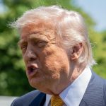 Tensiunile dintre Donald Trump și Iran: Impactul asupra piețelor globale de petrol