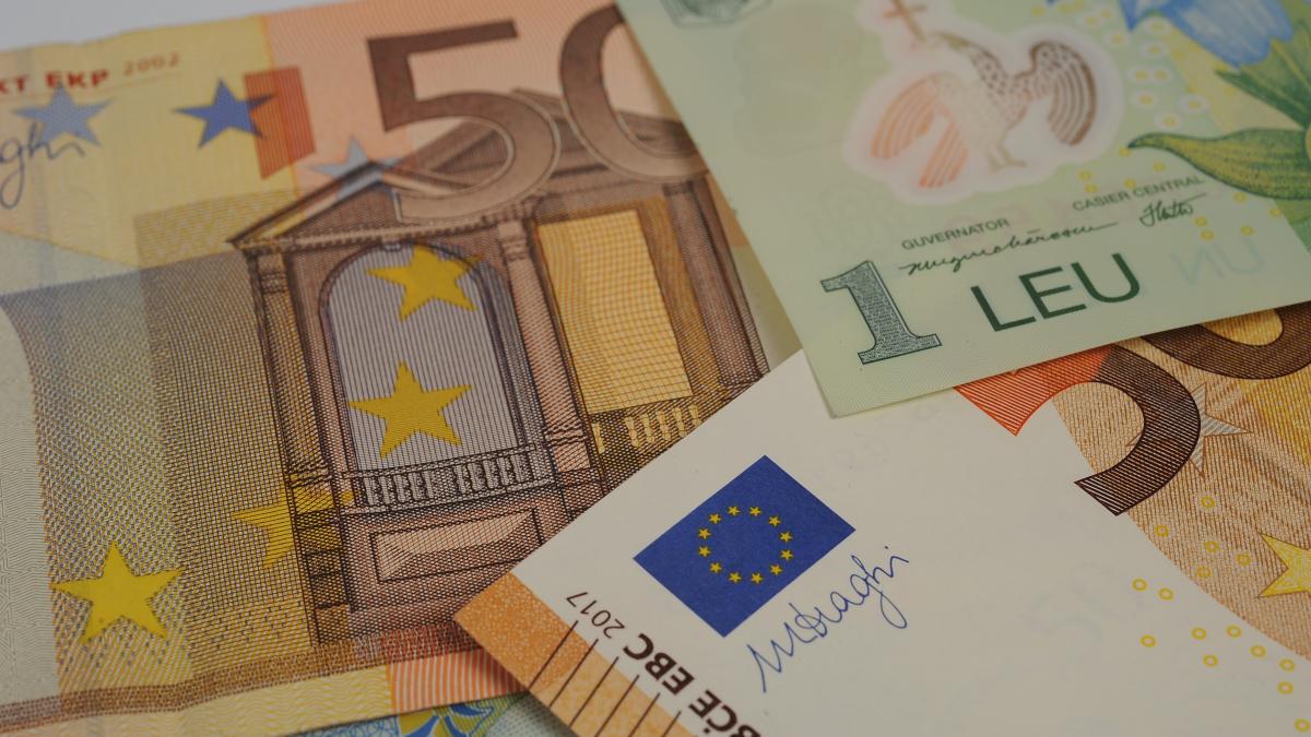 Controversele Salariilor în Companiile de Stat: O Analiză a Declarațiilor lui Adrian Negrescu și Impactul Asupra Economiei Românești
