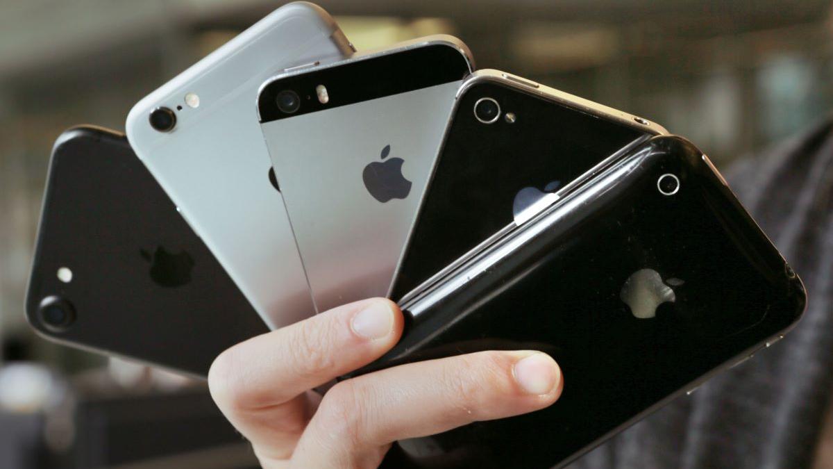 Valoarea nostalgică a telefoanelor mobile RETRO: cum un iPhone vechi a ajuns să coste 190.000 de dolari